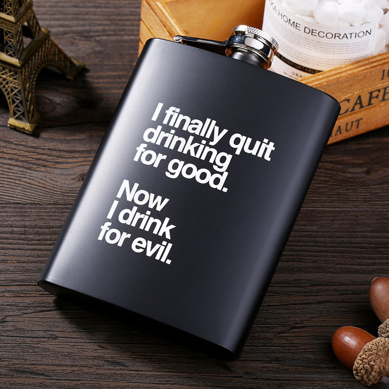 Schwarzer Flachmann mit Spruch – 170 ml – Geschenkidee - ExploreZone